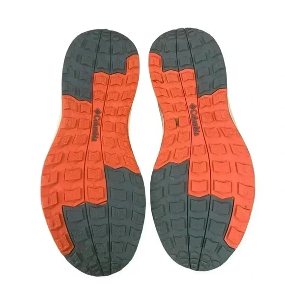 Columbia Women’s Pivot Waterproof Hiking Sneakers 7.5 - Picture 4 of 5